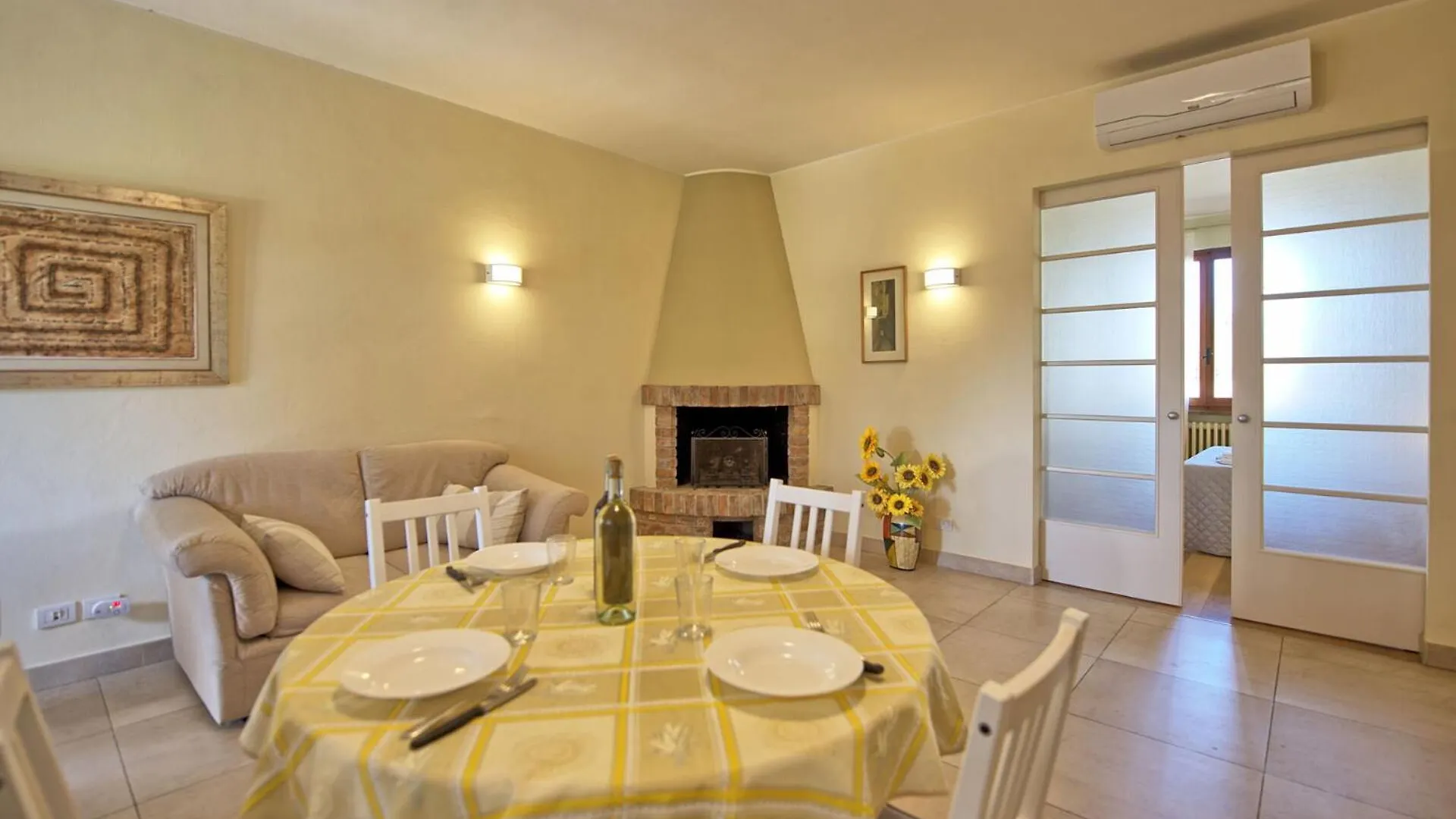 Casa Rossa By Posarellivillas Luia 0*,  Italy