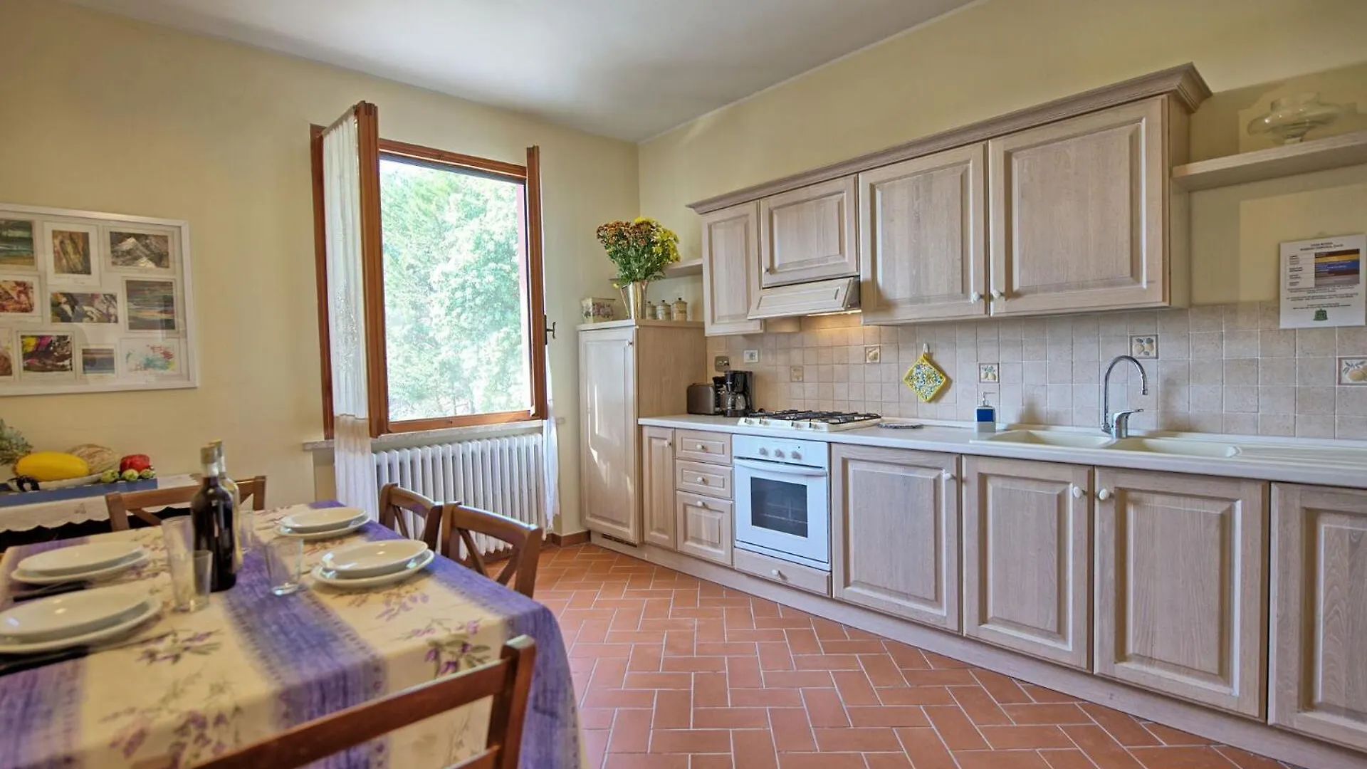 Country house Casa Rossa By Posarellivillas Luia